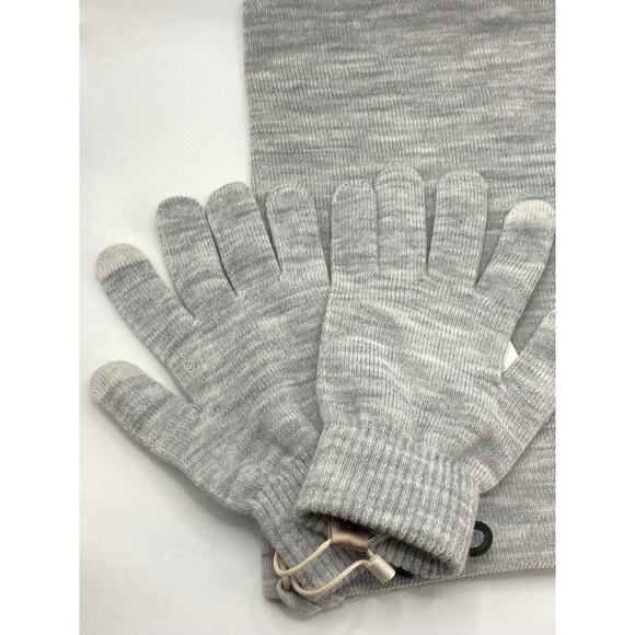 LOOK BY M Women's Heather Gray Scarf and Glove Set SZ OS - Picture 4 of 8